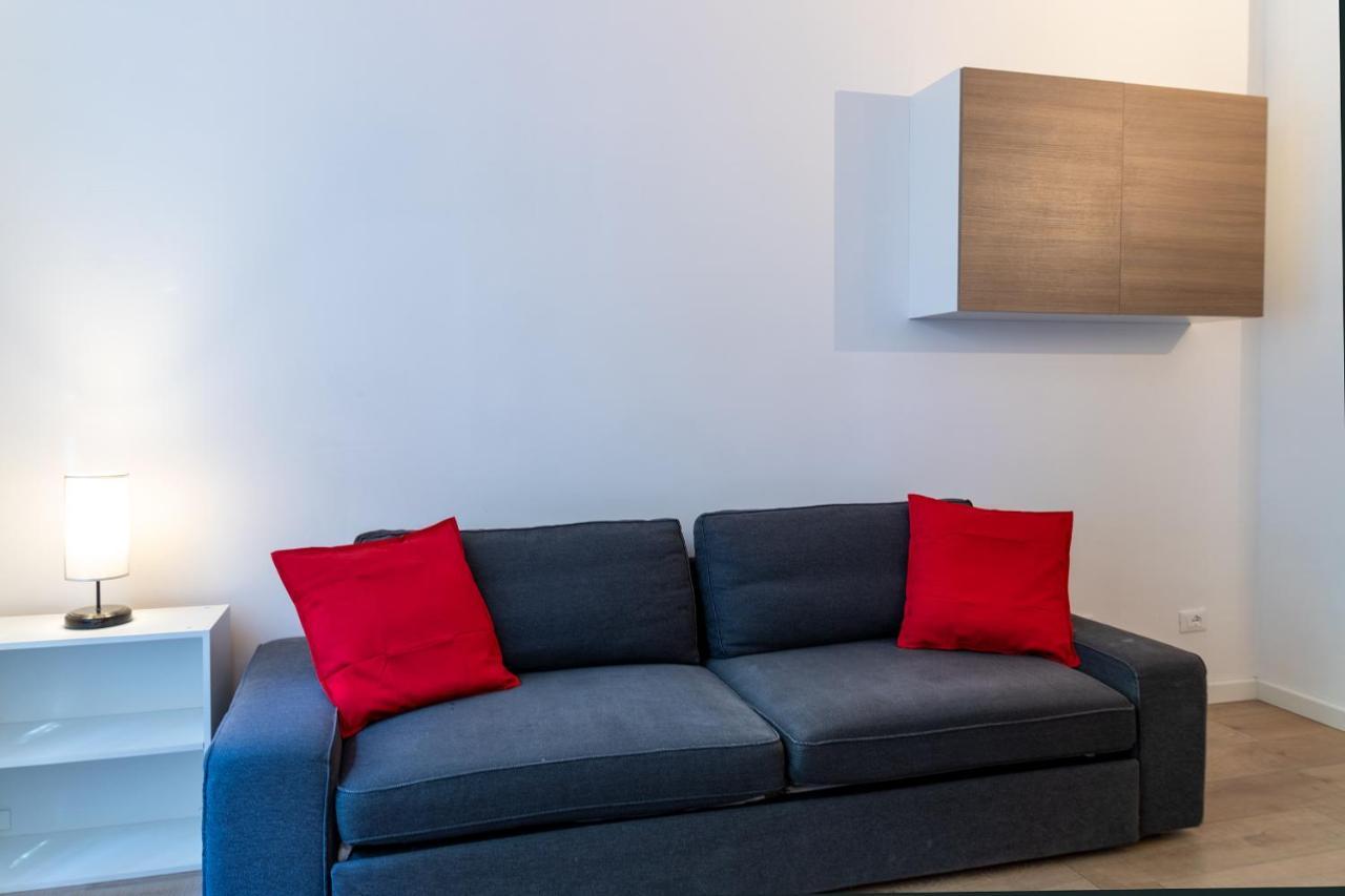 City Centre Apartment - 10 Minutes To Duomo - Free Wifi E Netflix Milano Ngoại thất bức ảnh